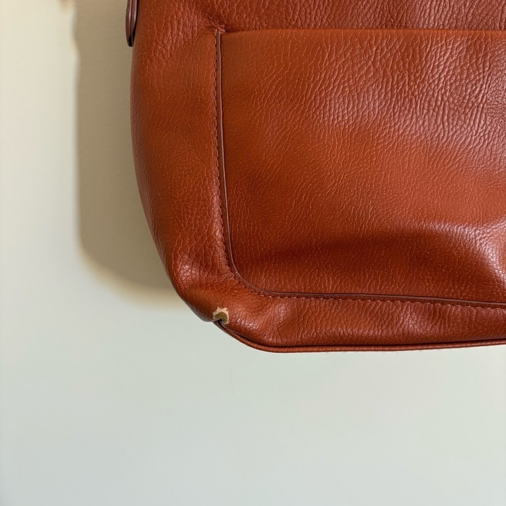 Universal Threads Brown Crossbody Bag Purse Adjustable Straps - Picture 2 of 8